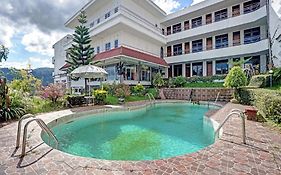 Hotel O Victory